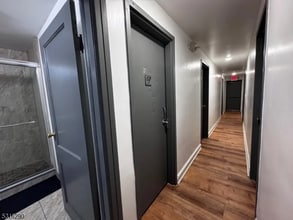 223 Wyoming Pl in Manville, NJ - Building Photo - Building Photo