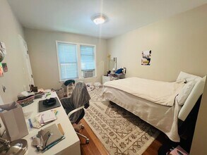 7 Rice St, Unit 1 in Brookline, MA - Building Photo - Building Photo