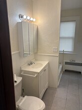 126 Ingleside Ave in Worcester, MA - Foto de edificio - Building Photo
