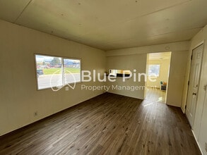925 Wilson Ave in Pocatello, ID - Building Photo - Building Photo