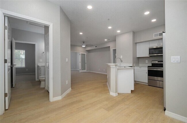 826 Camargo Way in Altamonte Springs, FL - Building Photo - Building Photo