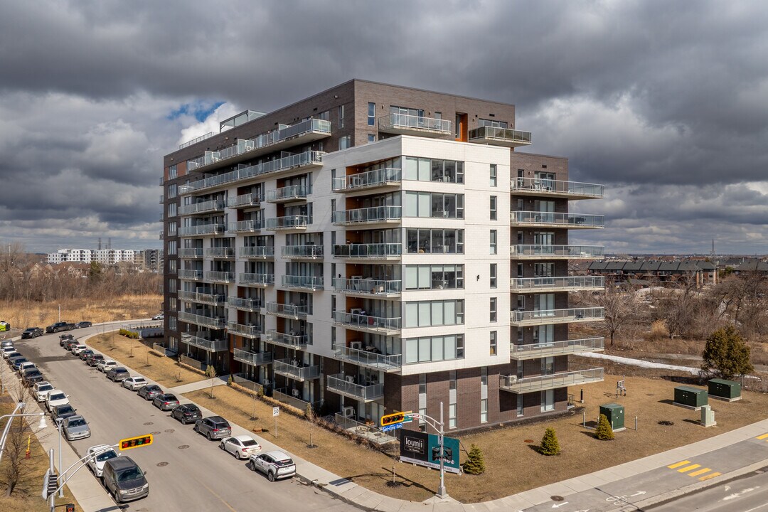 4000 Elsa-Triolet Rue in Laval, QC - Building Photo