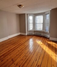 9 School St, Unit 2 in Somerville, MA - Building Photo - Building Photo