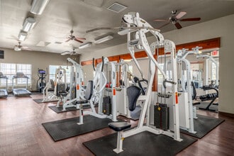 Coryell Courts Apartments in Springfield, MO - Building Photo - Interior Photo