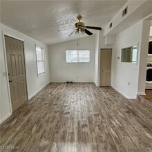 6245 S Pricetown Rd in Berlin Center, OH - Building Photo - Building Photo