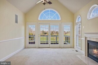 25593 Creek Run Terrace in Chantilly, VA - Building Photo - Building Photo