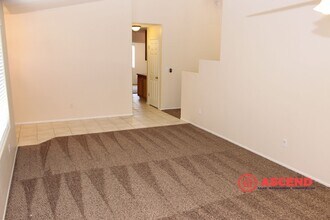 9706 Whitehead Ct in Bakersfield, CA - Building Photo - Building Photo