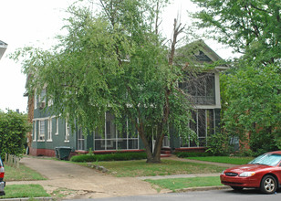 1530 Monroe Ave in Memphis, TN - Building Photo - Building Photo