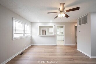4923 Barlow Dr in Lawrence, IN - Building Photo - Building Photo