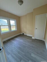 3611 E 117th St-Unit -2R in Cleveland, OH - Building Photo - Building Photo