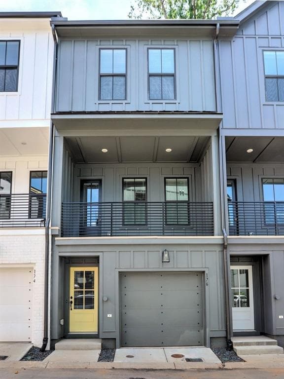 176 Chestnut Cir in Atlanta, GA - Building Photo - Building Photo