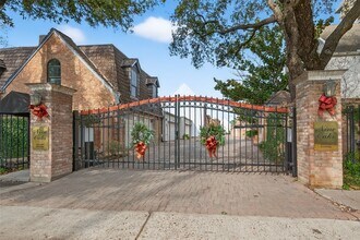 5338 Brownway St in Houston, TX - Building Photo - Building Photo