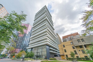 57 St Joseph St in Toronto, ON - Building Photo