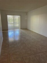 10357 NW 8th St in Pembroke Pines, FL - Building Photo - Building Photo