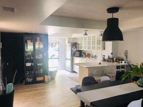 1814 Presidential Way-Unit -101 in West Palm Beach, FL - Building Photo - Building Photo