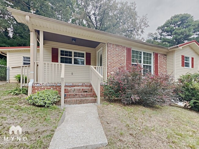 413 Westwood Ave, Unit 13-1318 in Adamsville, AL - Building Photo - Building Photo