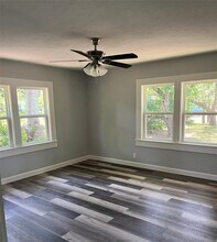 1320 Montezuma St in Columbus, TX - Building Photo - Building Photo