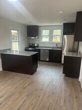 218 Northeast Ave in Swannanoa, NC - Building Photo - Building Photo