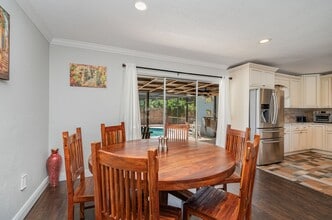 305 Sharon Dr in Melbourne, FL - Building Photo - Building Photo