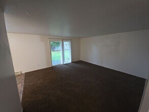 3782 Iberis St NE in Salem, OR - Building Photo - Building Photo