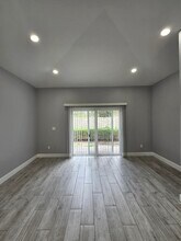 1558 W 26th Ct in Riviera Beach, FL - Building Photo - Building Photo
