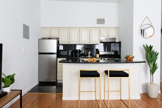 240 E 26th St in New York, NY - Building Photo - Building Photo