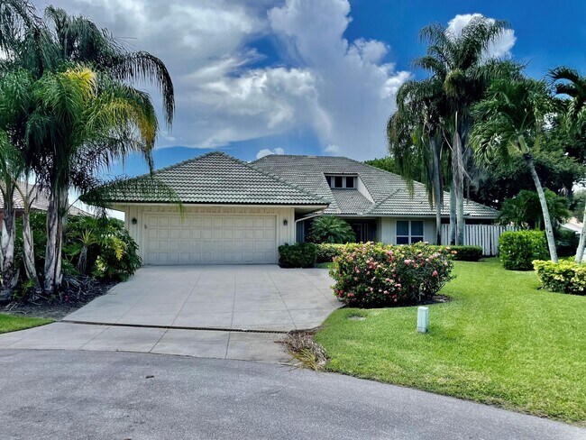 property at 5 Aiden Ct
