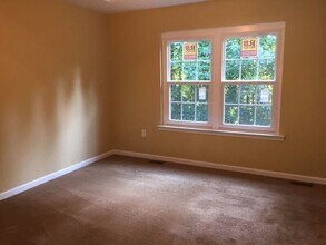 6 Twin Oaks Ln in Dallas, GA - Building Photo - Building Photo