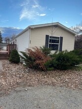 243 W 5th Ave N in Columbus, MT - Building Photo - Building Photo