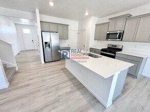 778 N Clubview St in Watkins, CO - Building Photo - Building Photo