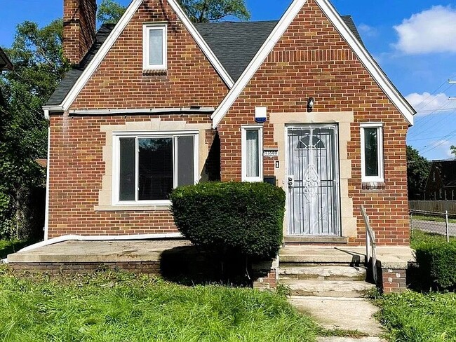 property at 13500 Rutherford St