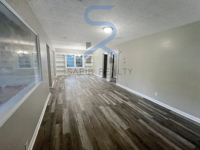2262 Jernigan Dr SE in Atlanta, GA - Building Photo - Building Photo