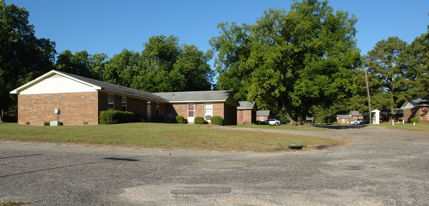 Southwood Apartments in Fayetteville, NC - Building Photo