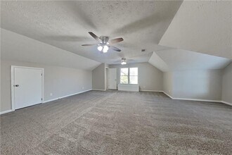 210 Timber Laurel Ct in Lawrenceville, GA - Building Photo - Building Photo