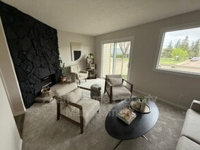 1225 Hooke Rd NW in Edmonton, AB - Building Photo - Building Photo