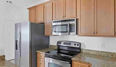 7821 High Market St, Unit 11 in Sunset Beach, NC - Building Photo - Building Photo