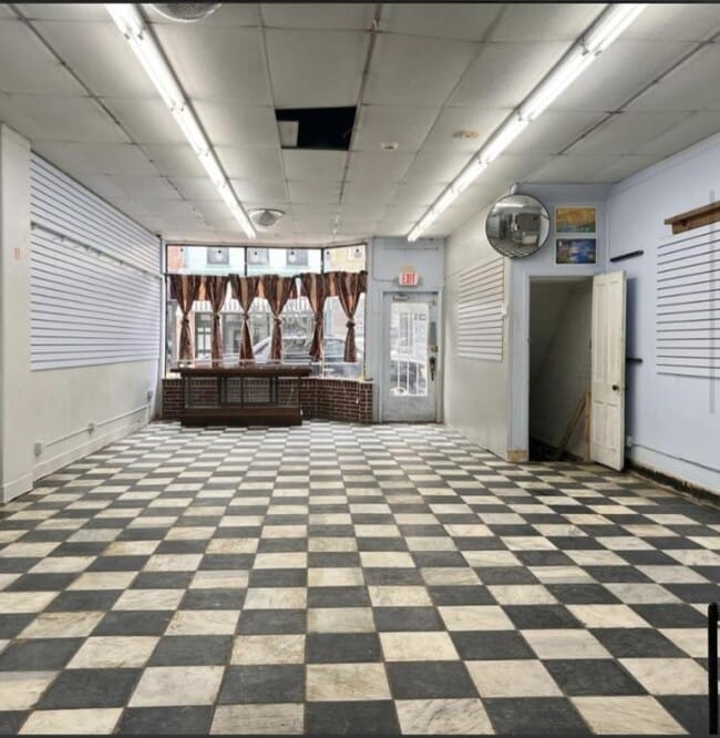 212 E 2nd St in Muscatine, IA - Building Photo - Building Photo