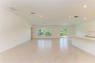 1243 Orlando Blvd in Port Charlotte, FL - Building Photo - Building Photo