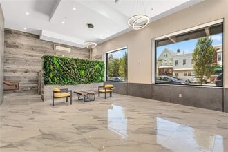 662 Avenue C in Bayonne, NJ - Building Photo - Building Photo