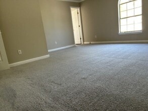 930 Bobcat Ct in Marietta, GA - Building Photo - Building Photo