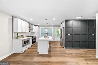 1453 Lockwood Dr SW in Atlanta, GA - Building Photo - Building Photo