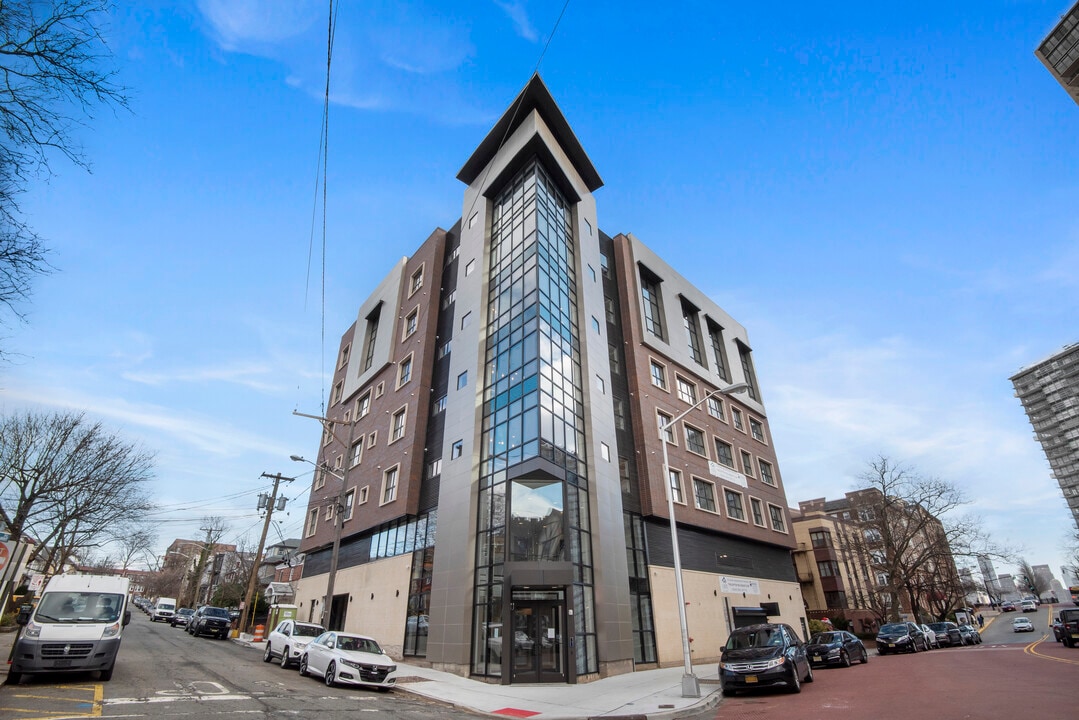 The Lofts at Blvd East in West New York, NJ - Building Photo