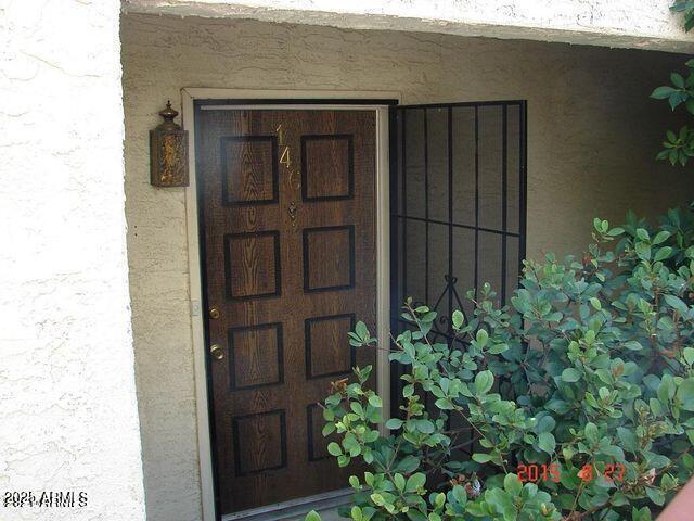 property at 3119 W Cochise Dr