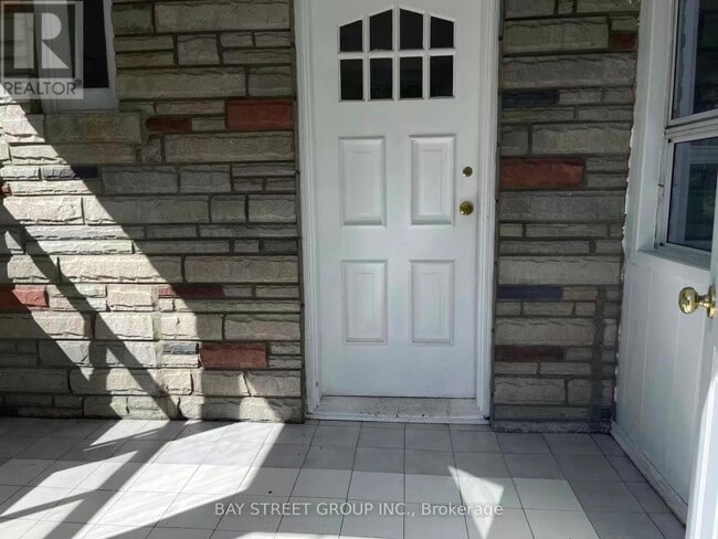 106 Virginia Ave in Toronto, ON - Building Photo - Building Photo