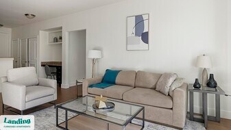 7373 Valley View Ln in Dallas, TX - Building Photo