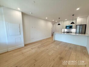 1812 Independence Ave SE in Washington, DC - Building Photo - Building Photo