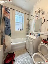 5 Euston St, Unit 2 in Brookline, MA - Foto de edificio - Building Photo