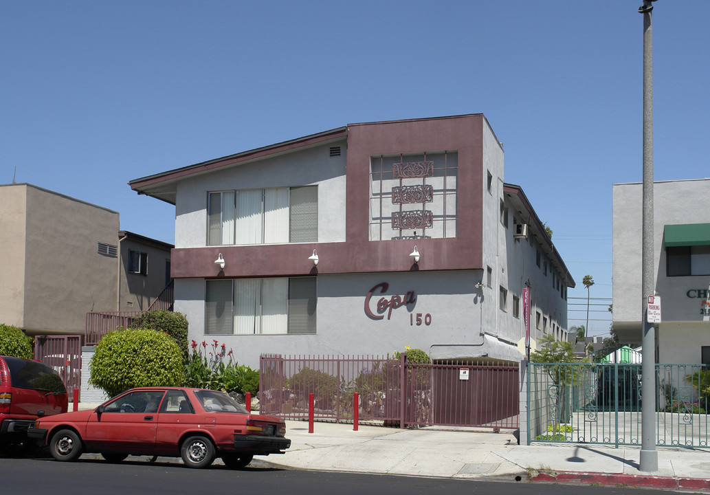 Copa 150 in Los Angeles, CA - Building Photo