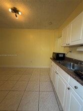 2620 SW 92nd Pl in Miami, FL - Building Photo - Building Photo