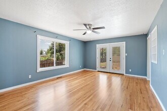 Central Location | 15 Min to Peterson, 20  in Colorado Springs, CO - Building Photo - Building Photo